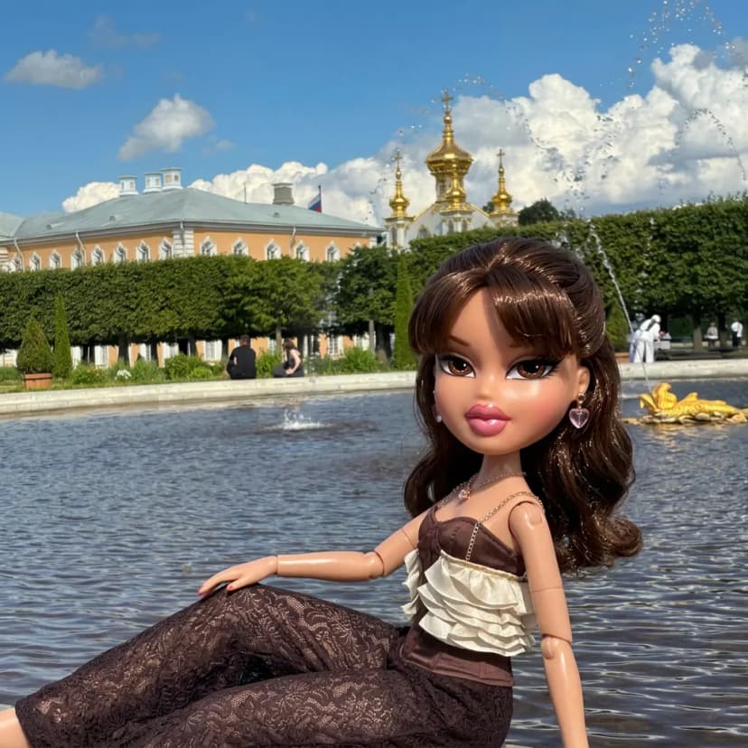 Кукла Bratz